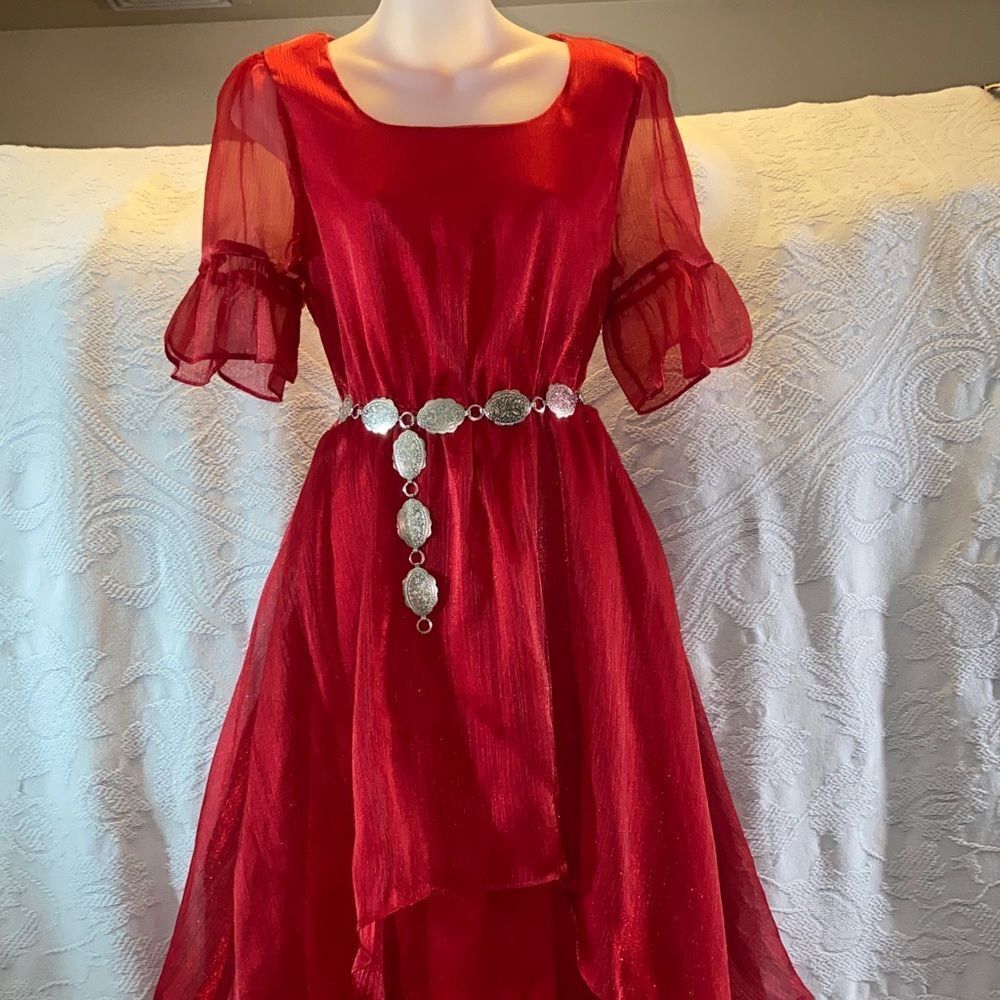 SHEIN Elegant Red Dress 💯 % Polyester Size 6 Belt Not Included